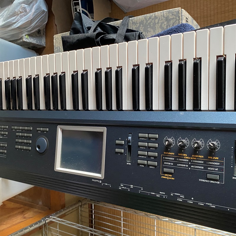KORG TRITON EXTREME 61の画像